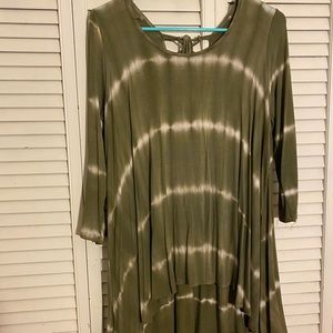 Tie-Dye High-Low Top